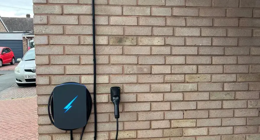 EV charge point installed in Lower Broadheath